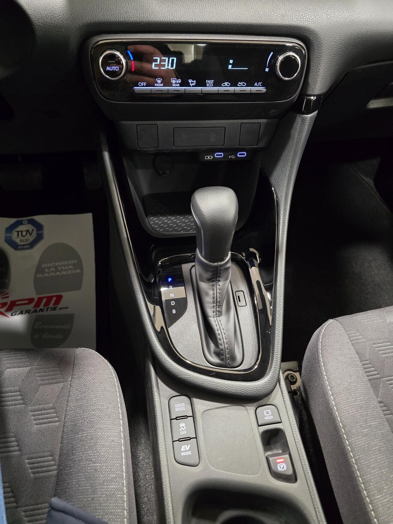 Toyota Yaris 1.5 Hybrid 5 porte Trend