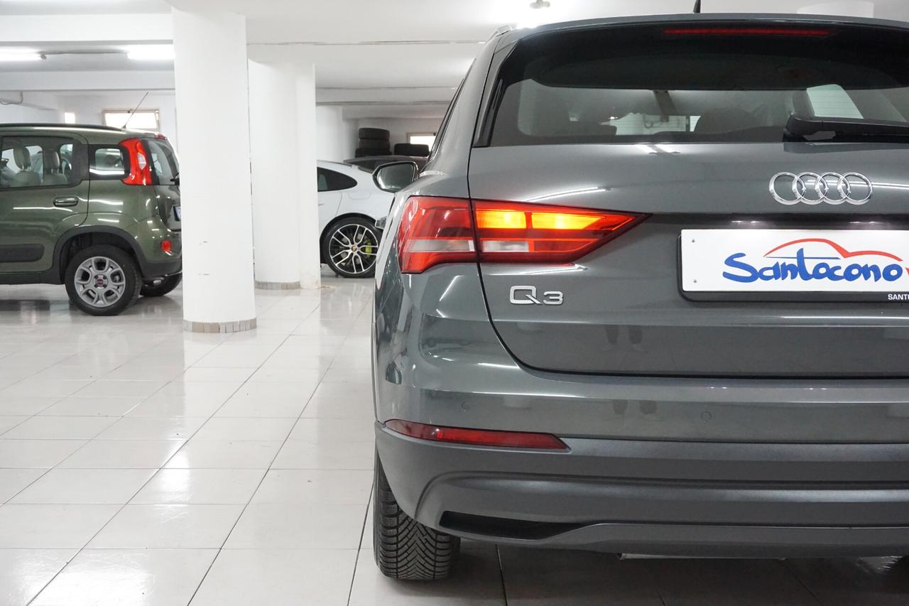 Audi Q3 35 TDI S tronic Business