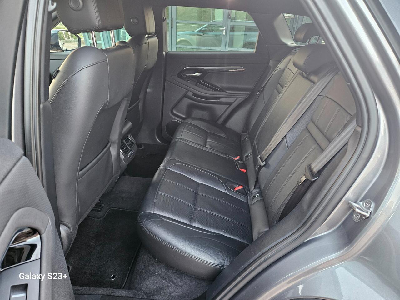 Range Rover Evoque HYBRID R-dynamic