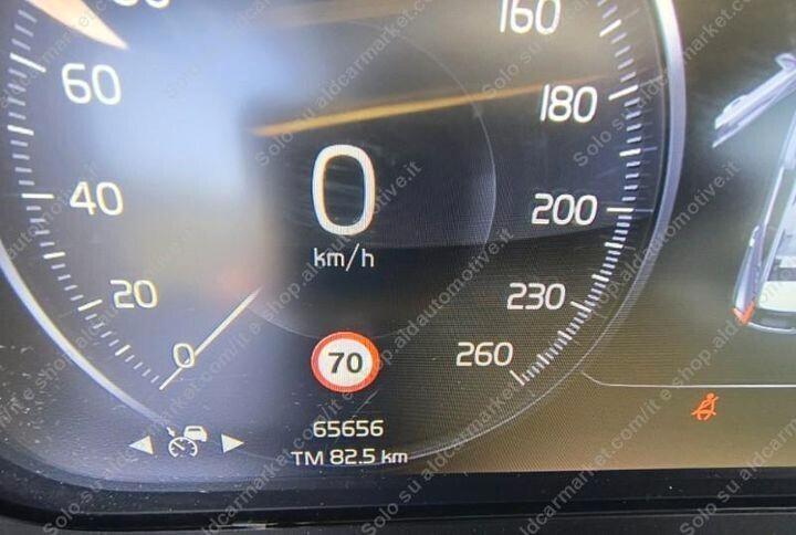 Volvo XC40 T4 Plug-in Hybrid Inscription Expression IVA ESPOSTA