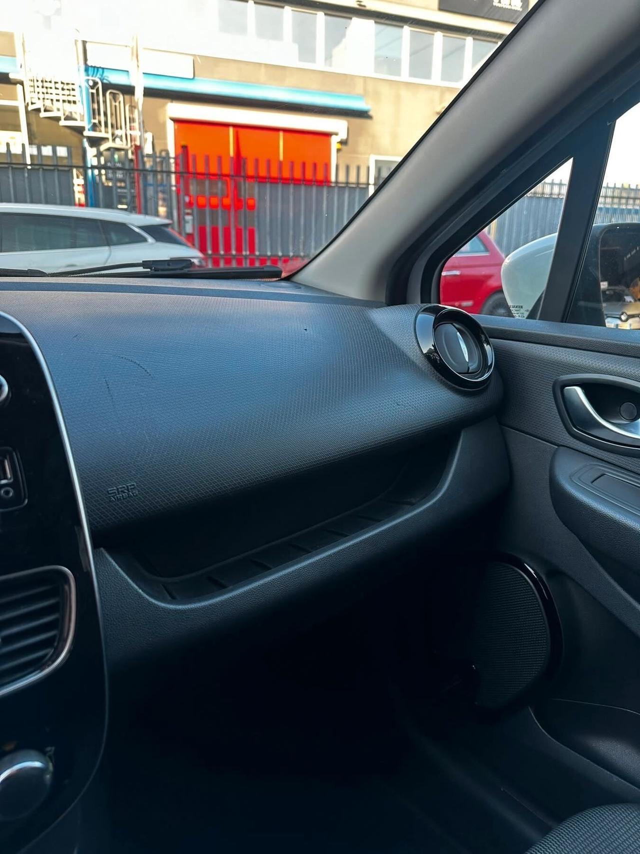 Renault Clio dCi 8V 90 CV 5 porte Moschino Life