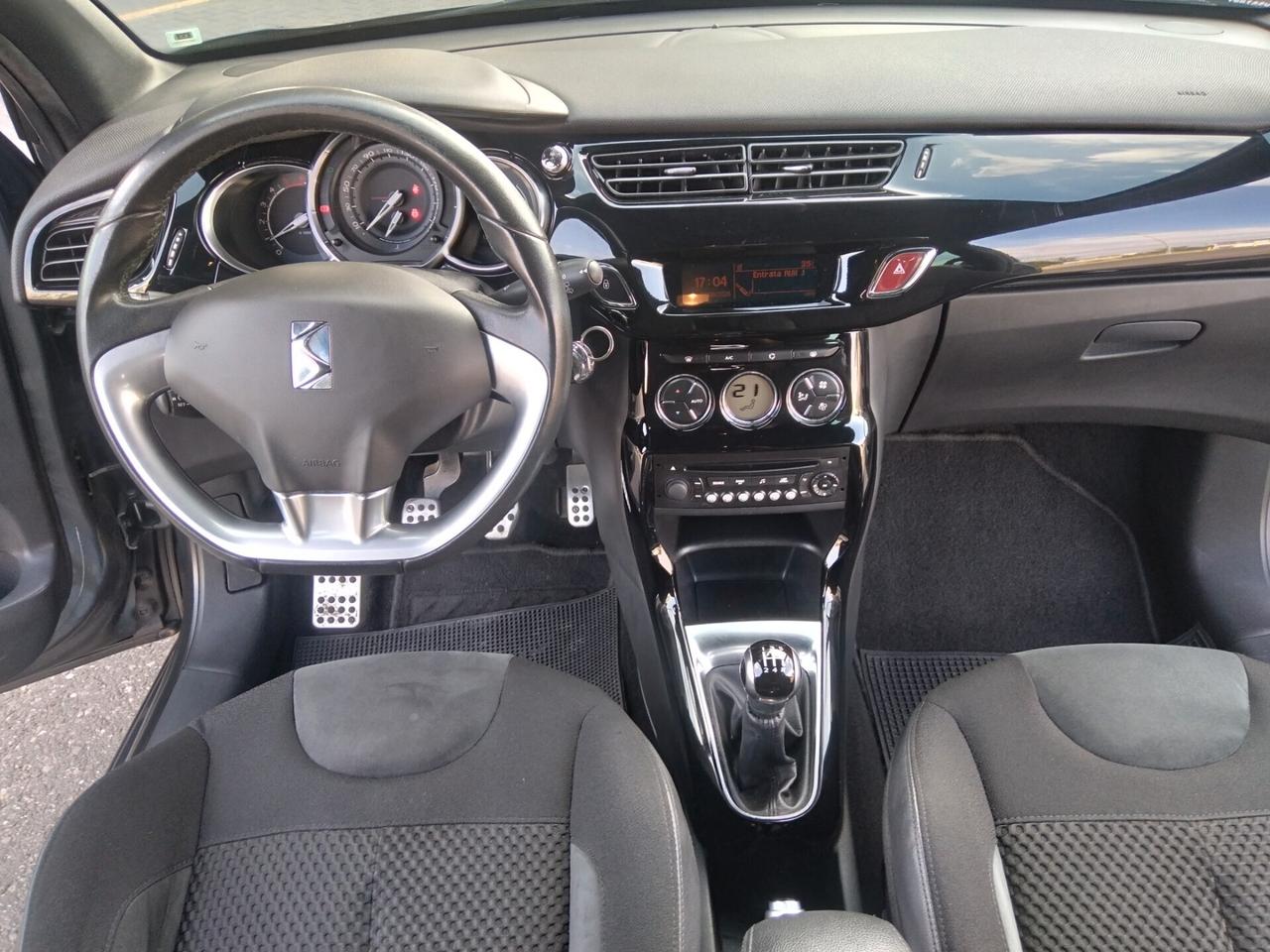 DS3 1.4 HDi 68cv sport-chic x neopatentati