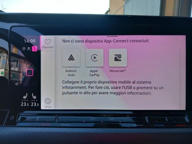 VOLKSWAGEN Golf 2.0TDI DSG MOVE Sport NAVI-AMBIENT-CARPLAY-CAMERA