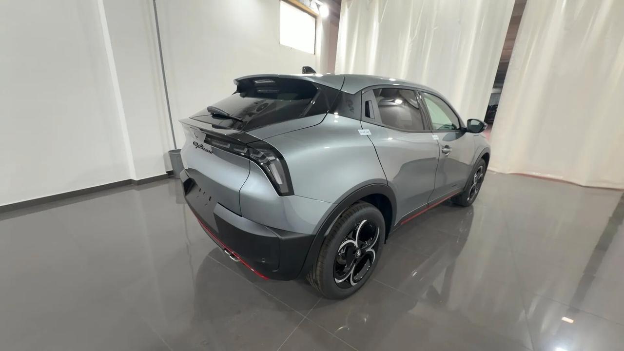 Alfa Romeo Junior 1.2 145 CV Hybrid eDCT6 Speciale KM0