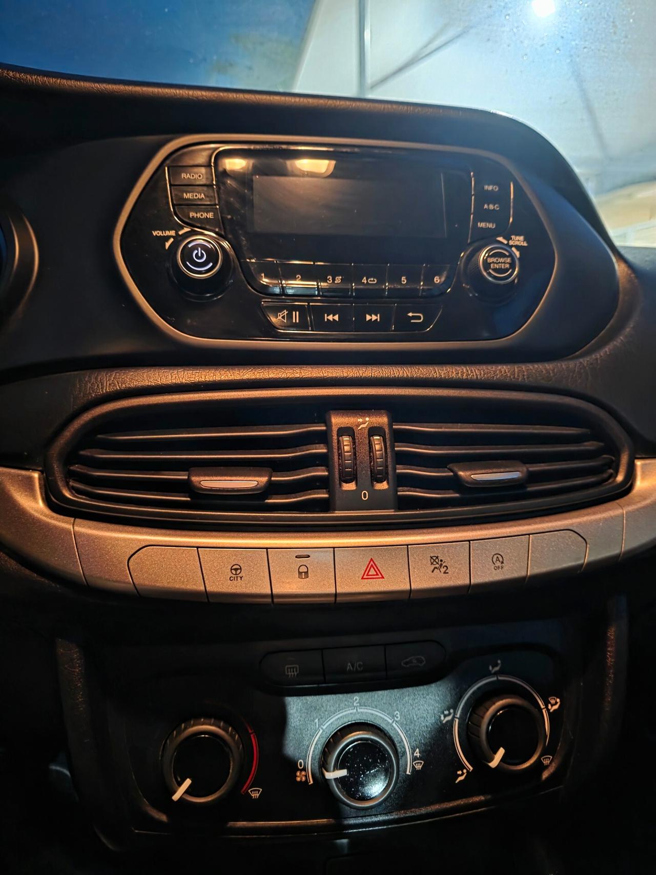 Fiat Tipo 1.3 Mjt 4 porte Easy