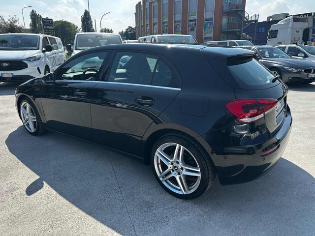 MERCEDES-BENZ A 200 Automatic Sport