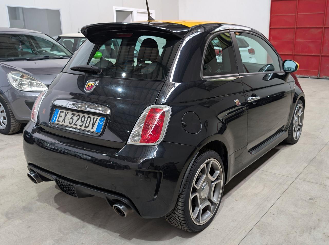 Abarth 500 1.4 Turbo T-Jet Custom