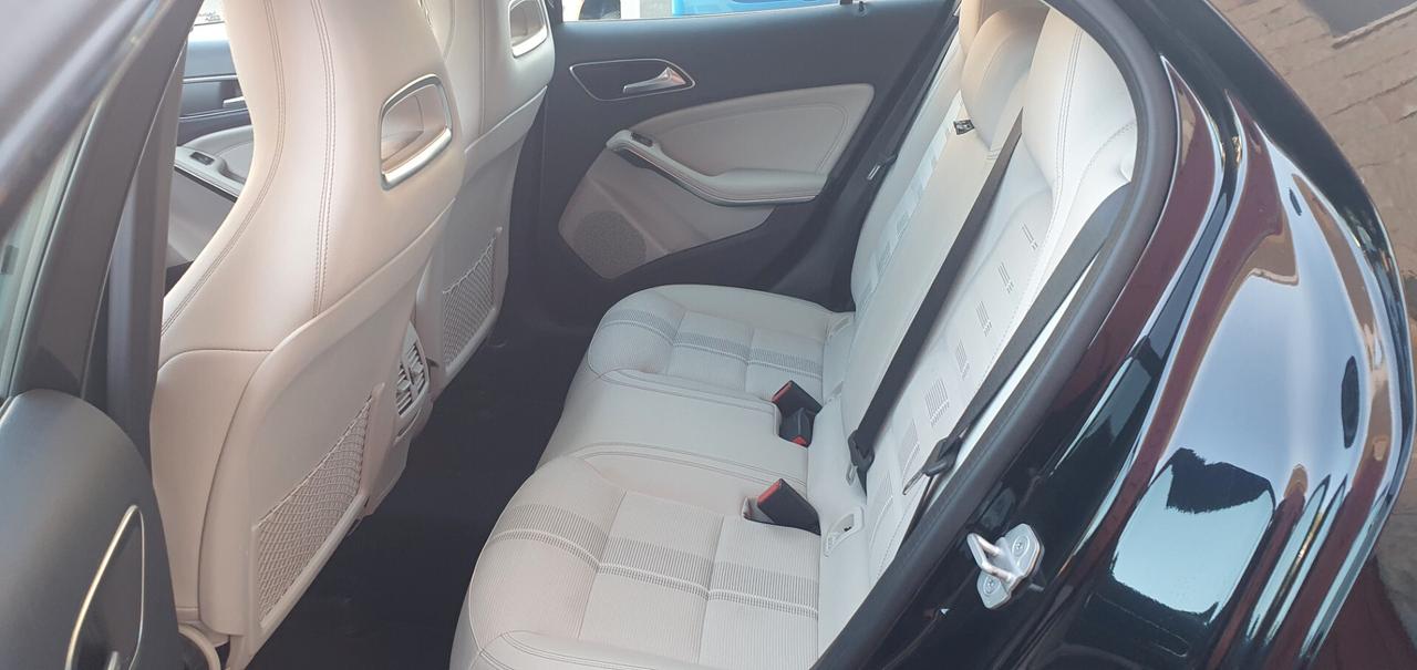 Mercedes-benz GLA 200 d Sport