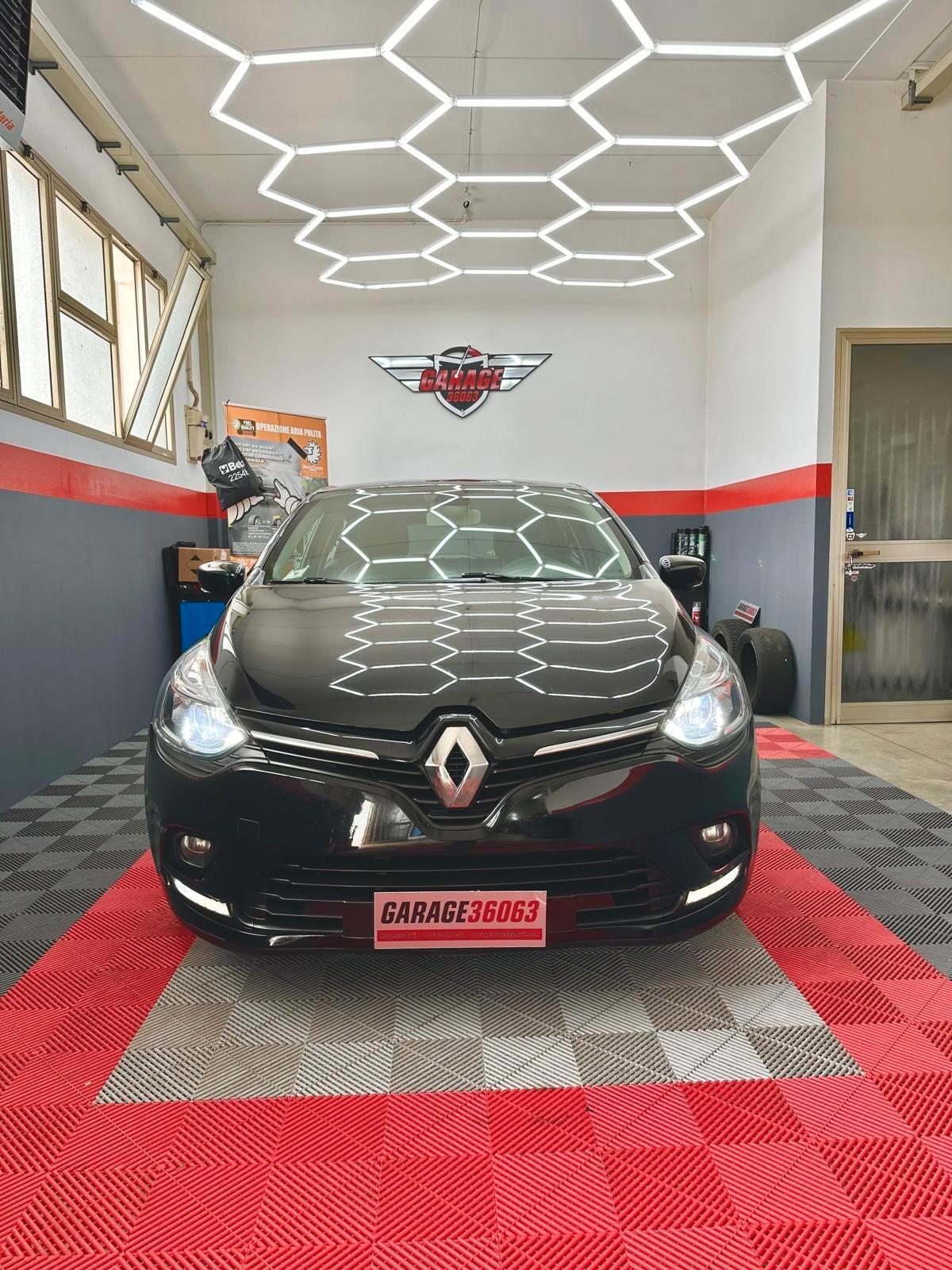 Renault Clio DUEL2 NEOPATENTATI