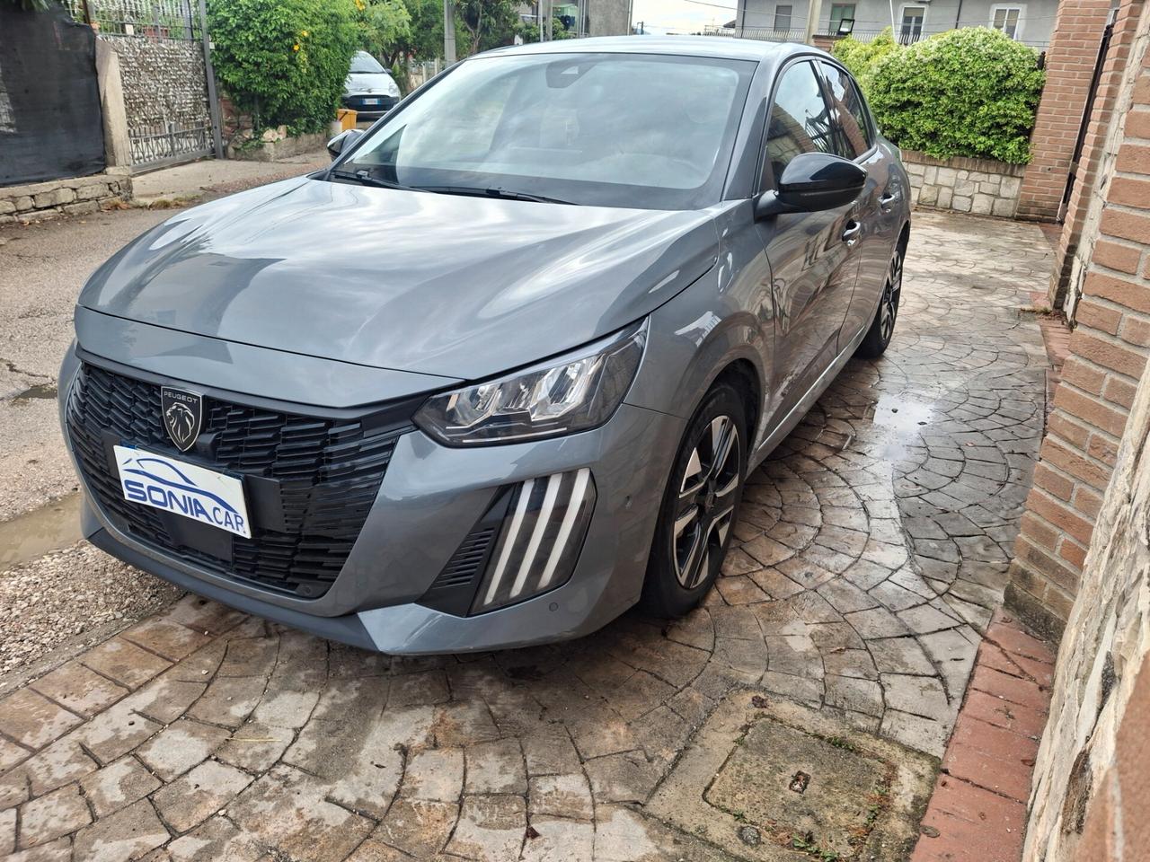 Peugeot 208 PureTech 100 Stop&Start 5 porte Allure