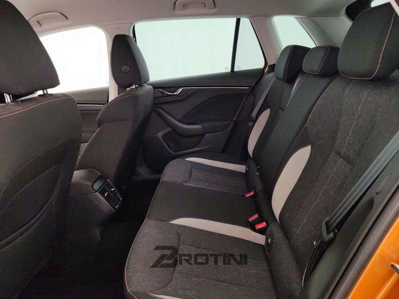 Škoda Kamiq 1.0 TSI 110cv BLACK DOTS