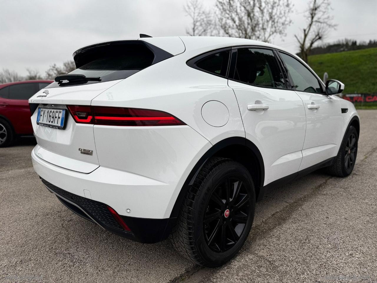 JAGUAR E-Pace 2.0D 150CV AWD aut. R-Dynamic HSE