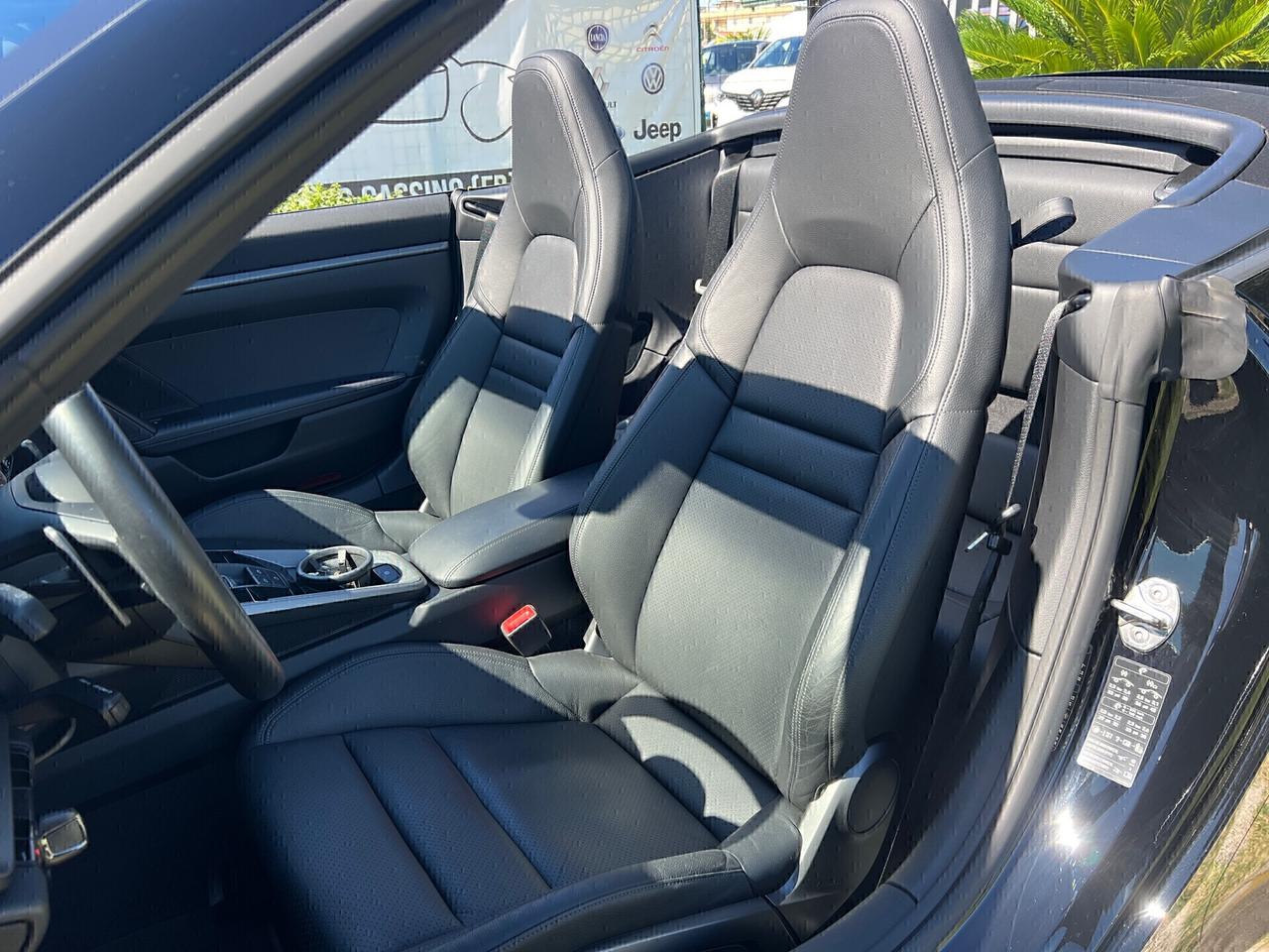 Porsche 992 Carrera 4S Cabrio-2019"KM 21.000"