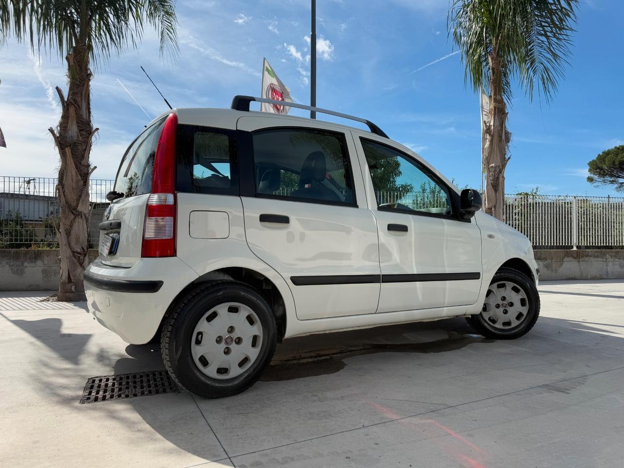 FIAT PANDA ANNO 2012 1.2 BENZINA/GPL CASA MADRE