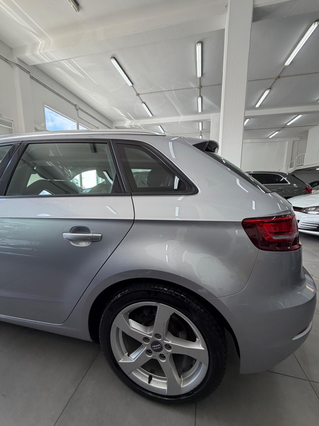 Audi A3 SPB 30 TDI Sport FINANZIABILE