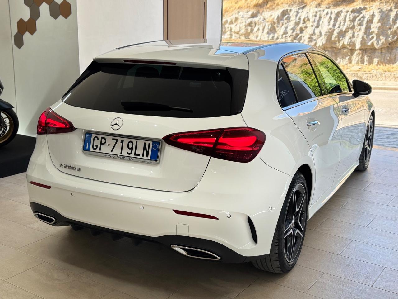 Mercedes-benz A 200 d Automatic AMG Line Premium Plus