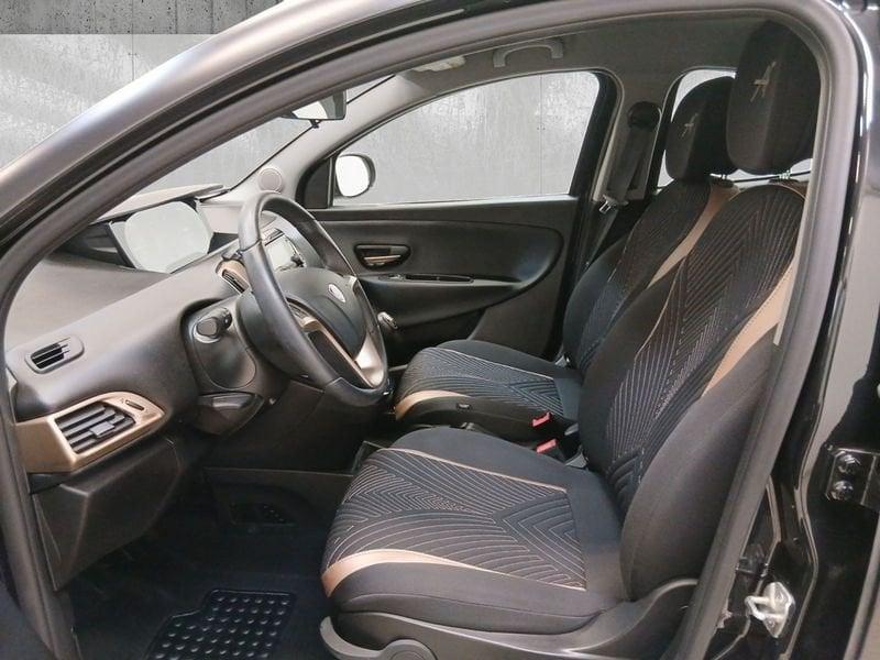 Lancia Ypsilon 1.0 firefly hybrid Alberta Ferretti s&s 70cv