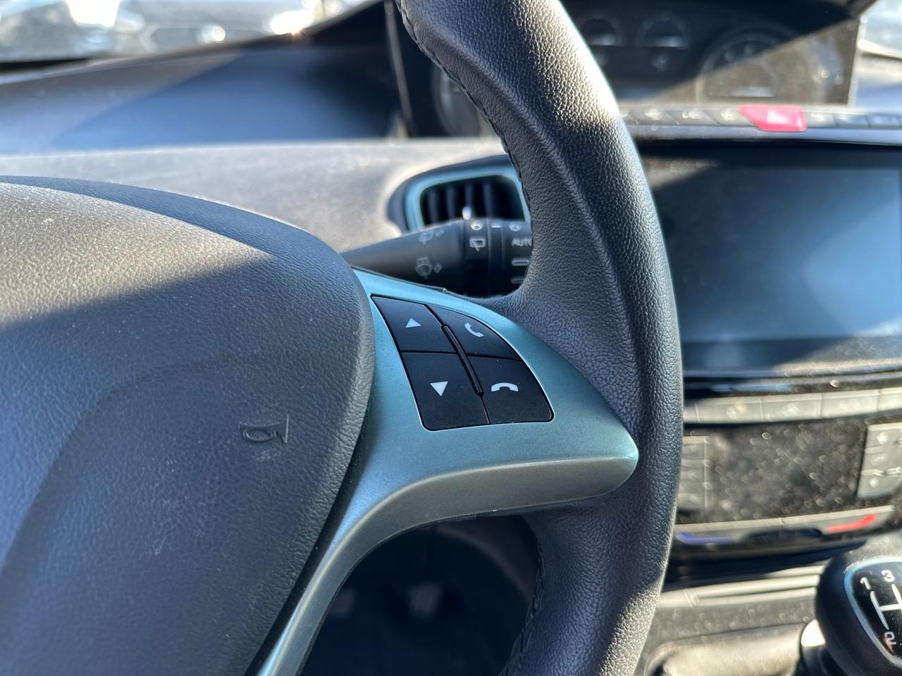 LANCIA Ypsilon III 2021 - Ypsilon 1.0 firefly hybrid Platino s&s 70cv