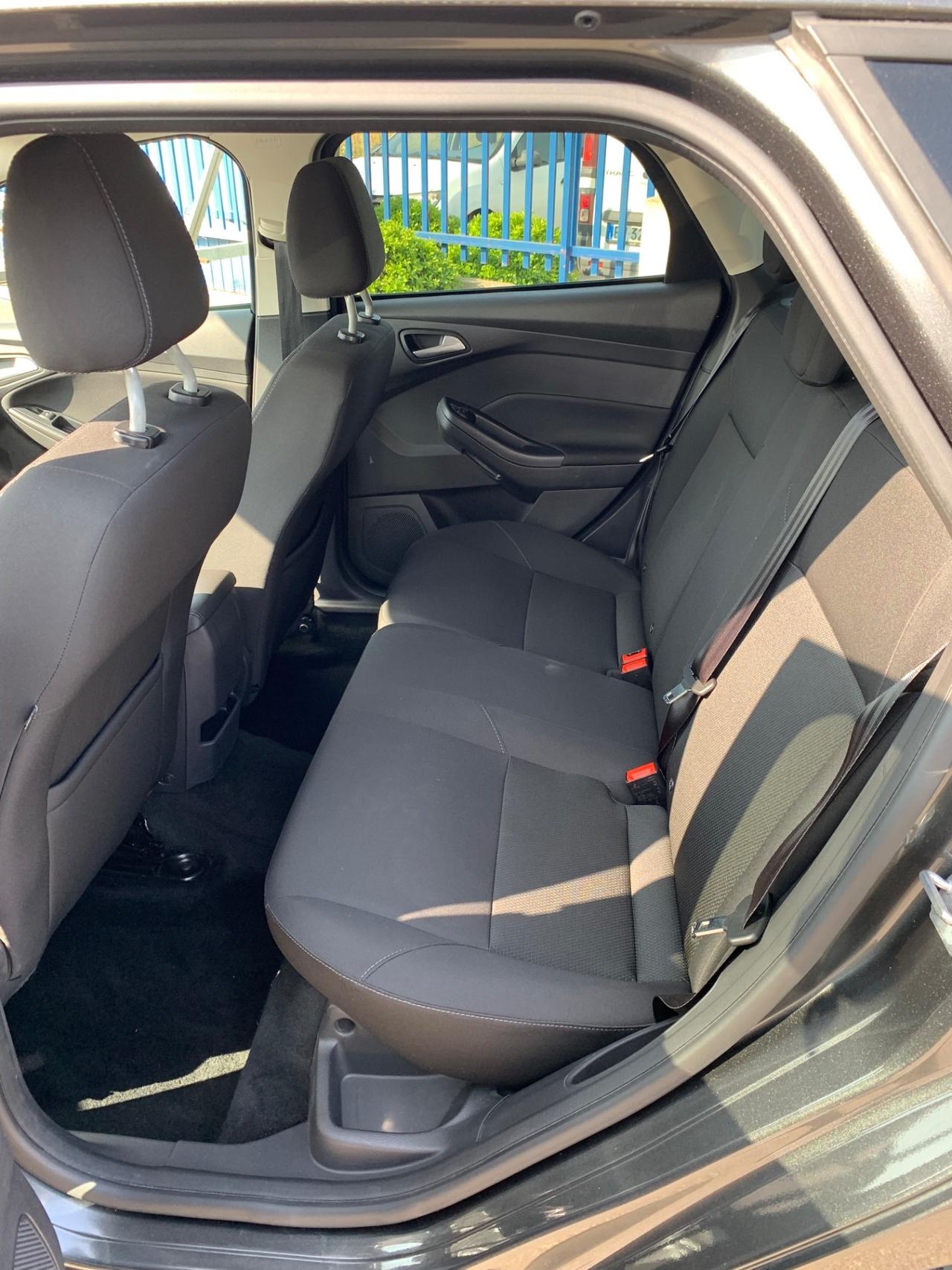 Ford Focus 2.0 TDCi 150 CV SW con 86.000 km