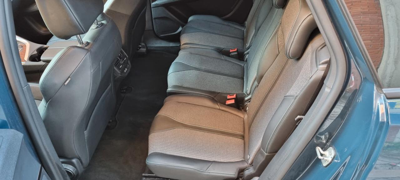 Peugeot 5008 BlueHDi 130 S&S Allure