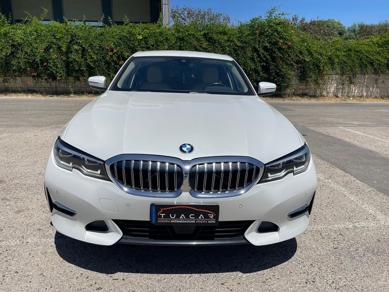 Bmw 320 i Luxury #11281