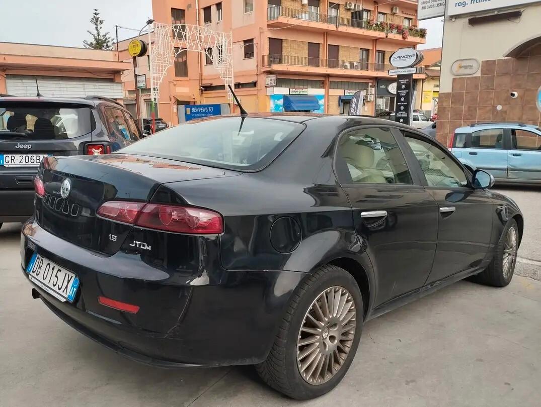 Alfa Romeo 159 1.9 JTDm 16V Exclusive