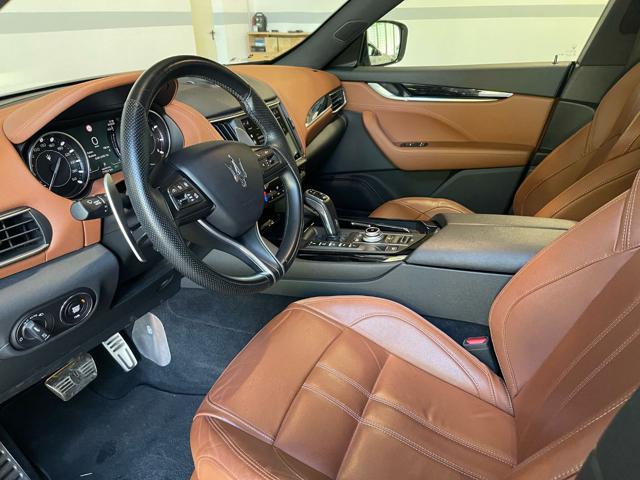 MASERATI Levante MHEV 330 CV AWD GT