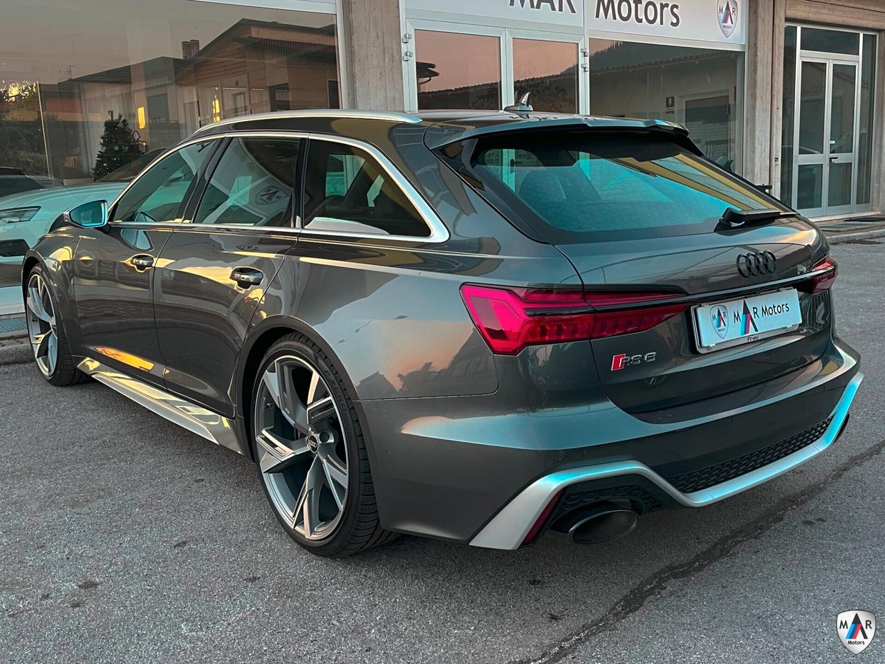 Audi RS6 Avant 4.0 TFSI V8 quattro tiptronic