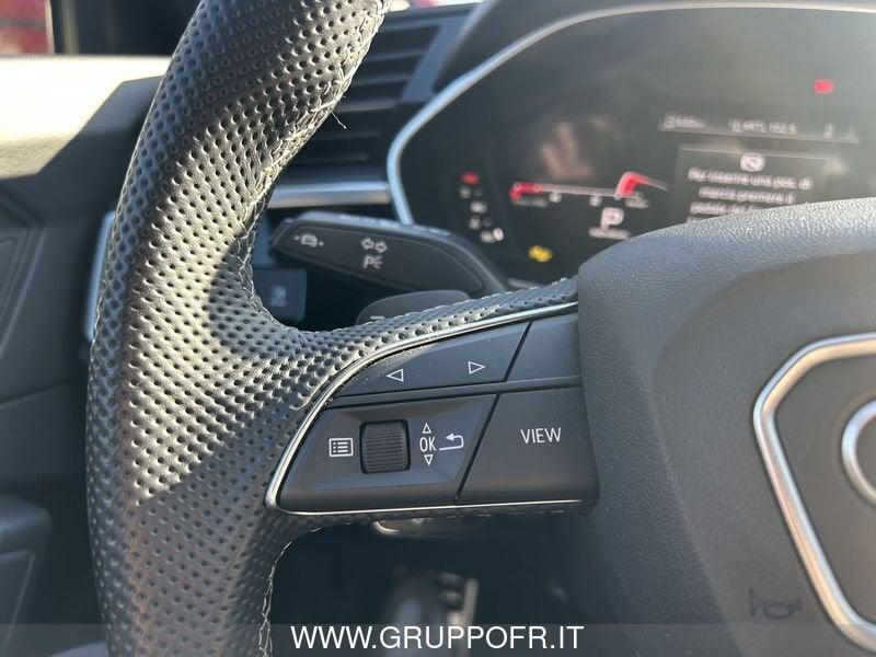 Audi Q3 Sportback 35 2.0 tdi s-tronic