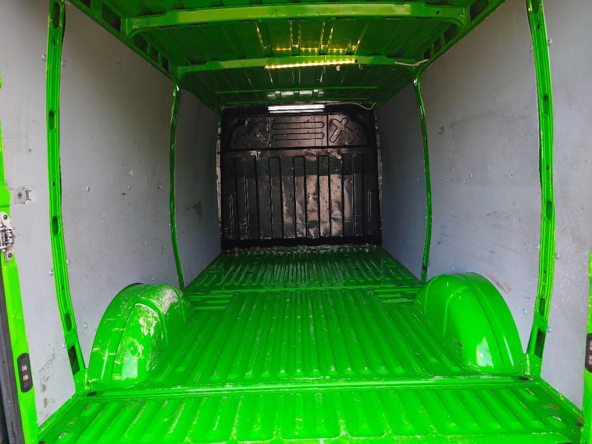 IVECO Daily 35S14 Furgone Medio Tetto Basso Gancio traino