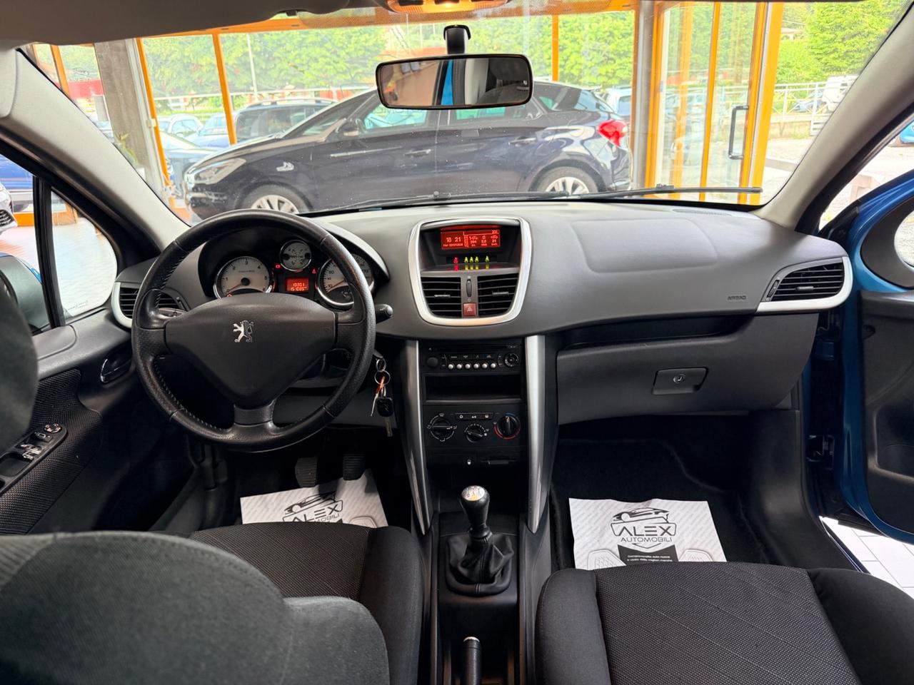 Peugeot 207 1.6 HDi 90CV Neopatentati