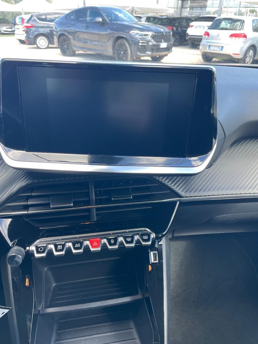 PEUGEOT - 2008 - BlueHDi 110 S&S Allure Pack