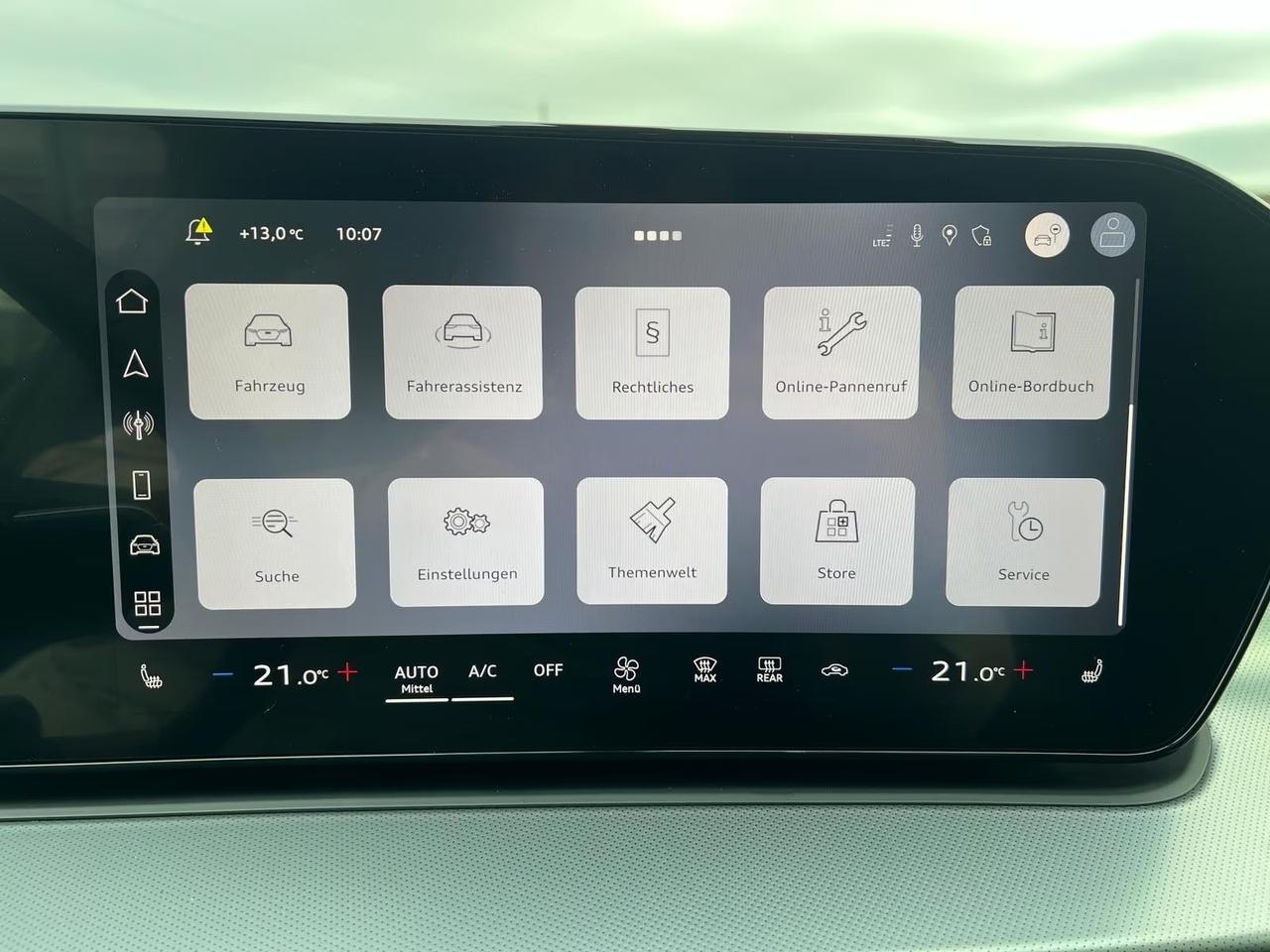 Audi Q3 35 TDI quattro S tronic line Head Up Display Led Pelle Tetto Apribile Navy Camera 360• Matrix