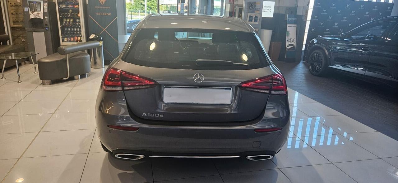 Mercedes-benz A 180 A 180 d Automatic Sport