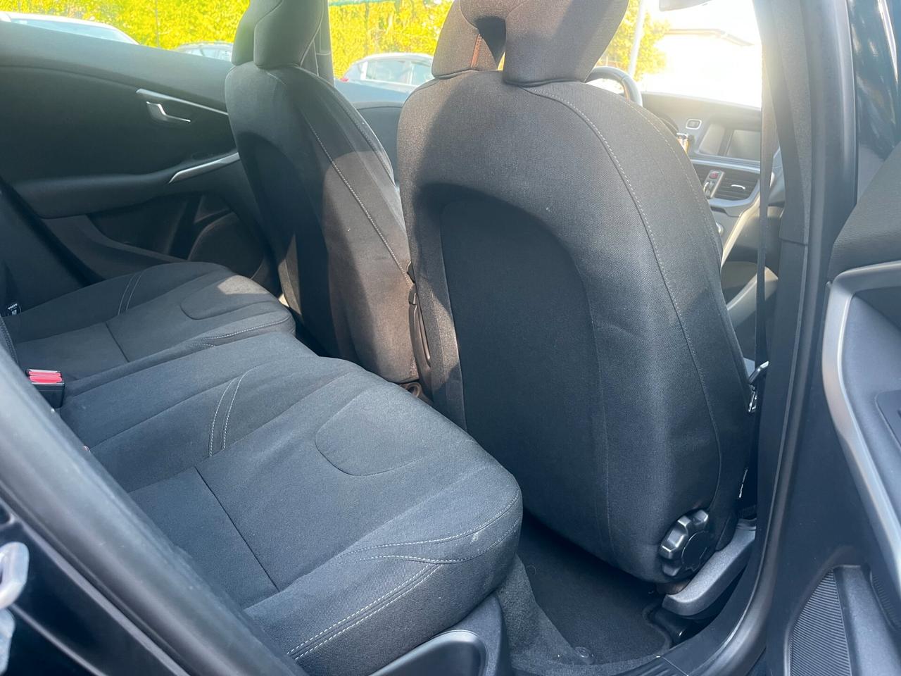 Volvo V40 T2 Style