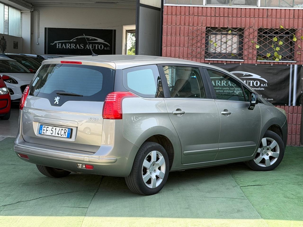 Peugeot 5008 1.6 HDi 110CV Premium
