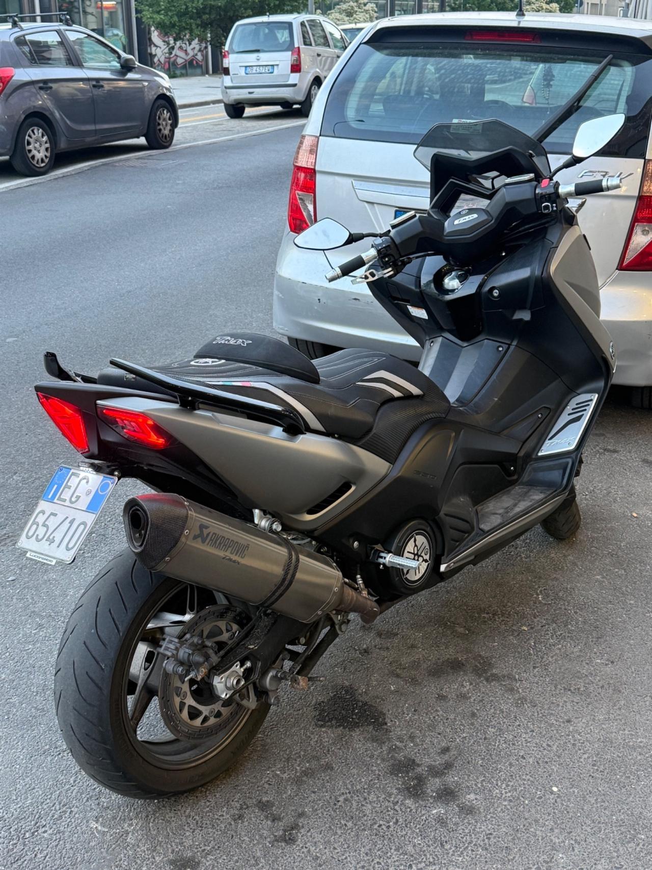 Yamaha T Max 530 Iron