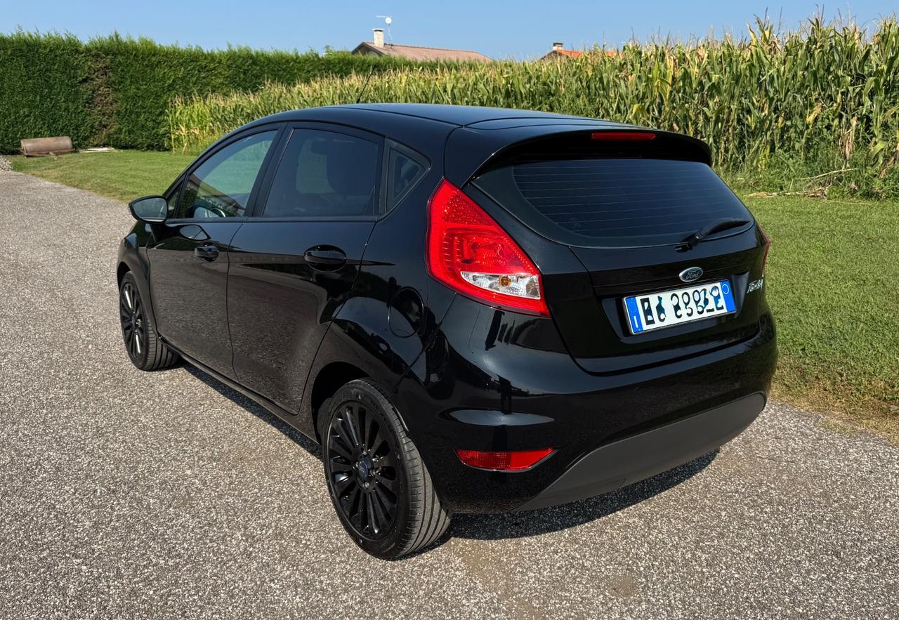 FORD FIESTA 1.4 TDCi DIESEL 5 PORTE NEOPATENTATI