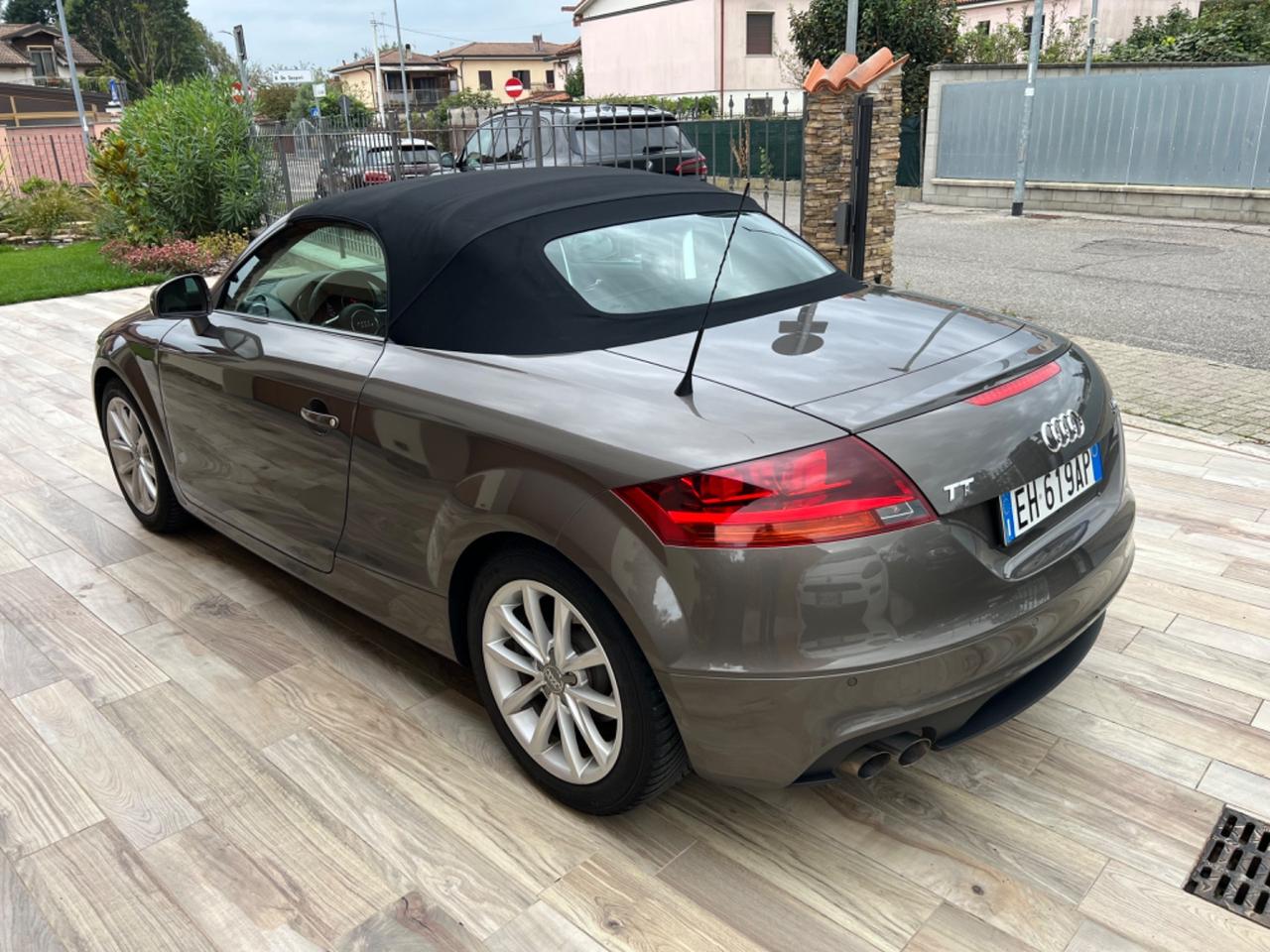 Audi TT Roadster 2.0 TDI quattro Advanced plus