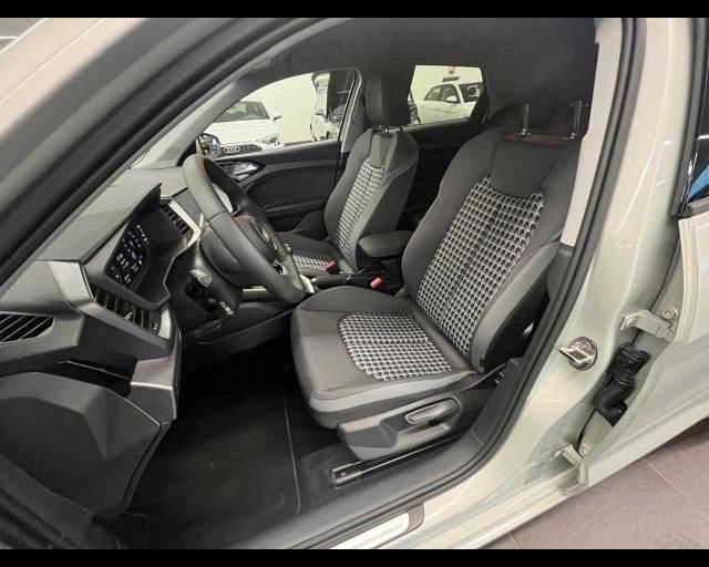 AUDI A1 SPB 30 TFSI Business