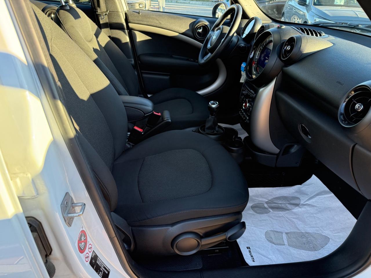 Mini Cooper D Countryman 1.6 One EURO6 NEOPATENTATI