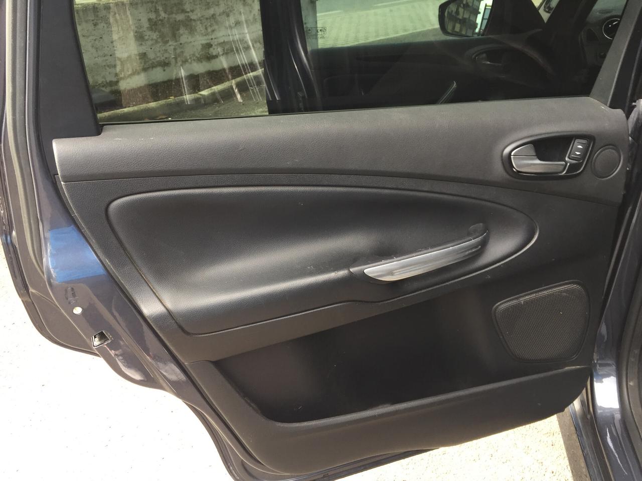 Ford S-Max 2.2 TDCi 175CV Titanium DPF