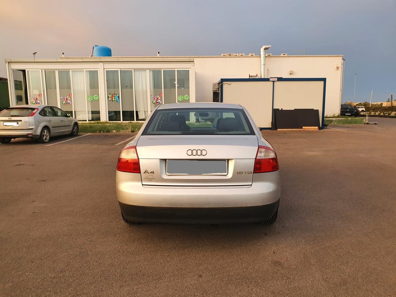 Audi A4 Berlina 1.9 TDI 101 CV