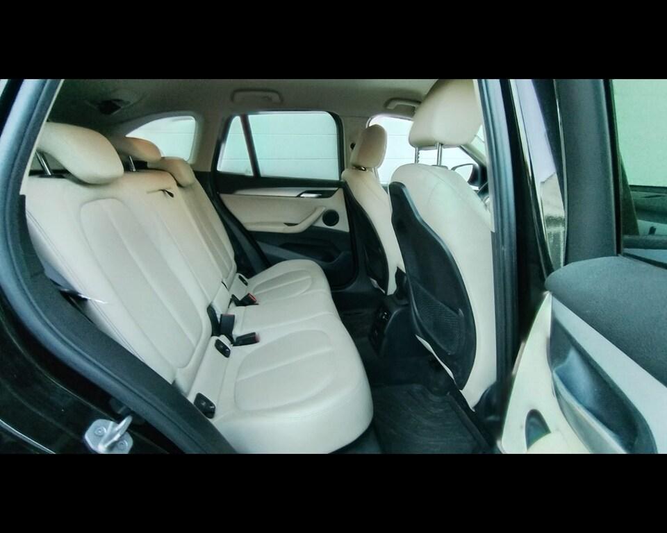 BMW X1 18 d Business Advantage sDrive