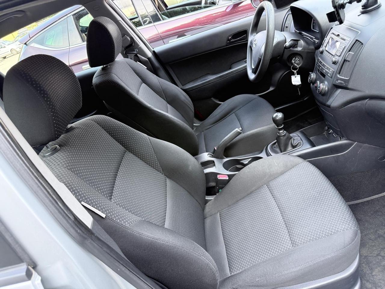 Hyundai i30 1.4 16V 109CV 5p. Active Special