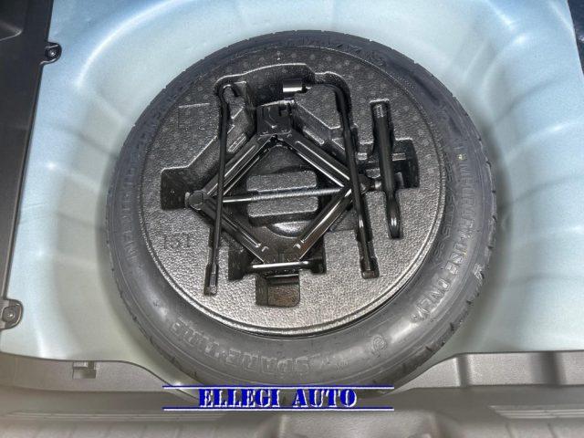 HYUNDAI i20 1.2 100 CV Connectline KM 0