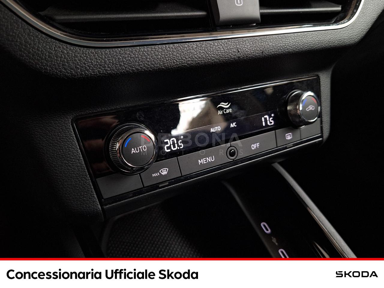 Skoda Kamiq 1.0 tsi black dots 110cv