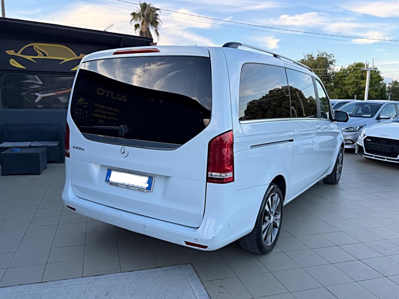 Mercedes-benz V 250 CDI BlueTEC Automatic Premium Long