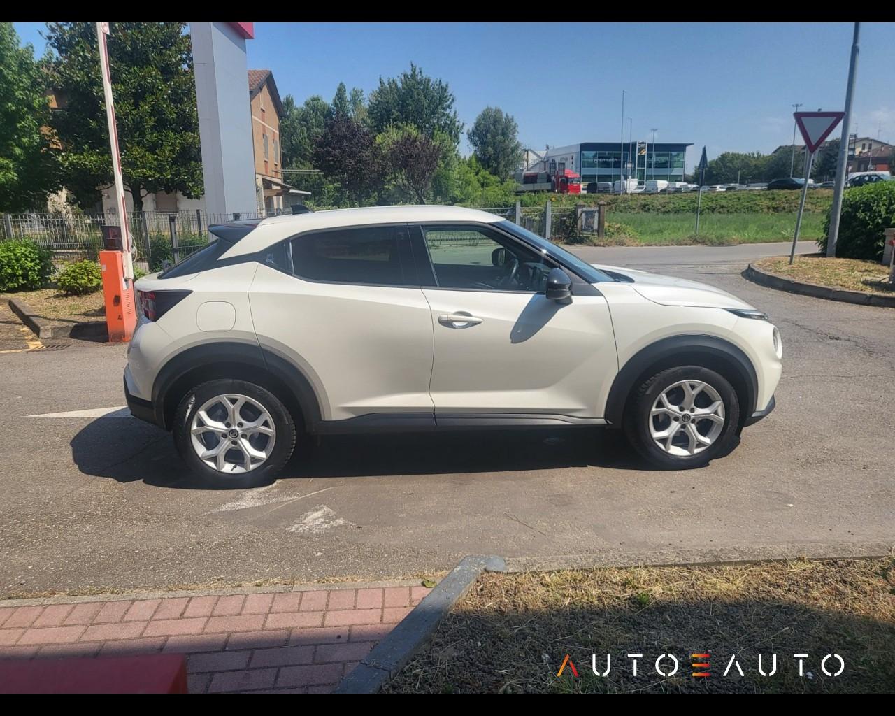 NISSAN JUKE 1.0 DIG-T N-CONNECTA 114CV