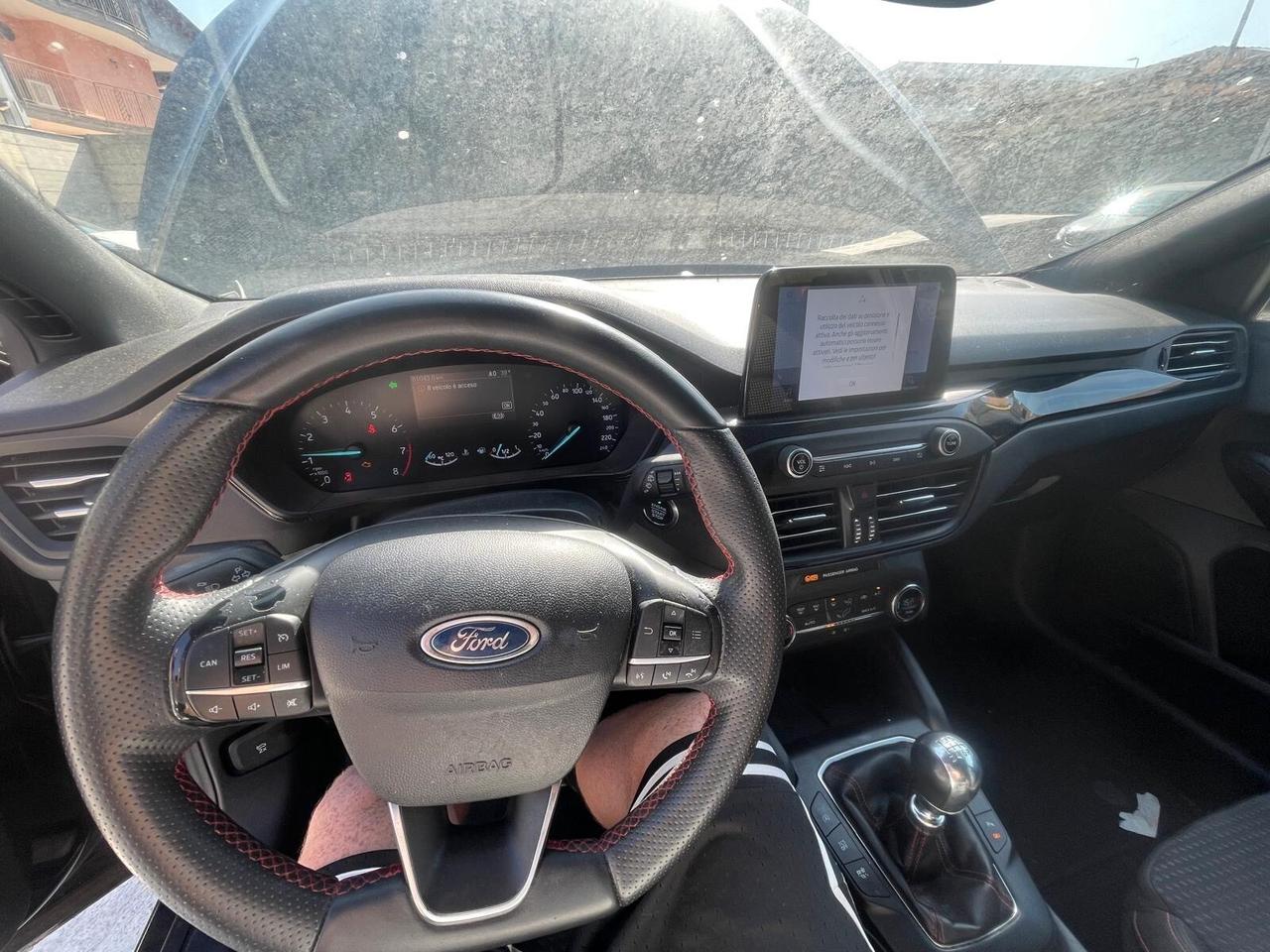 Ford Focus 1.0 EcoBoost 125 CV 5p. ST-Line sinistrata incidentata